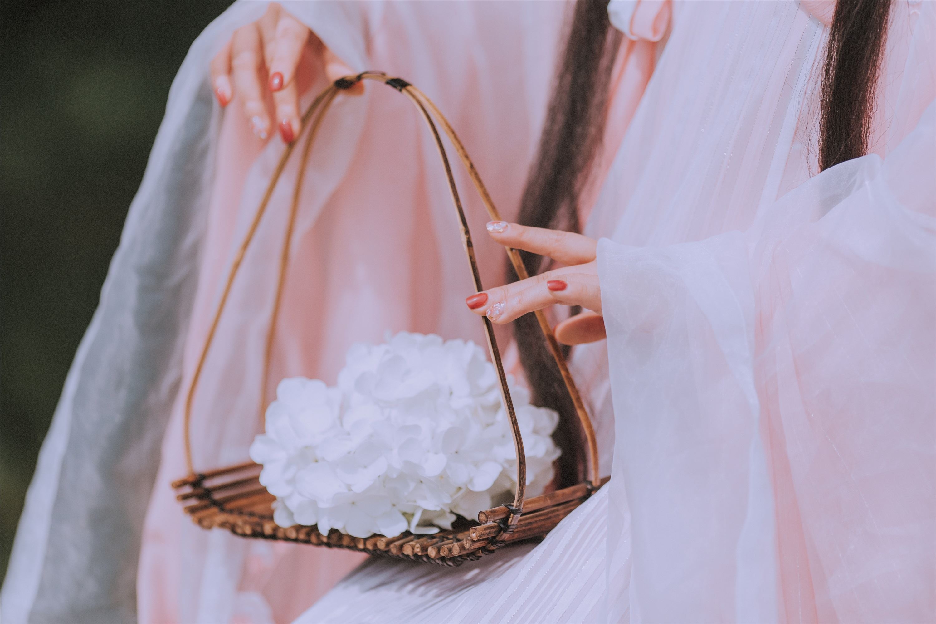 YITUYU艺图语 2021.09.02 满袖春 Seven